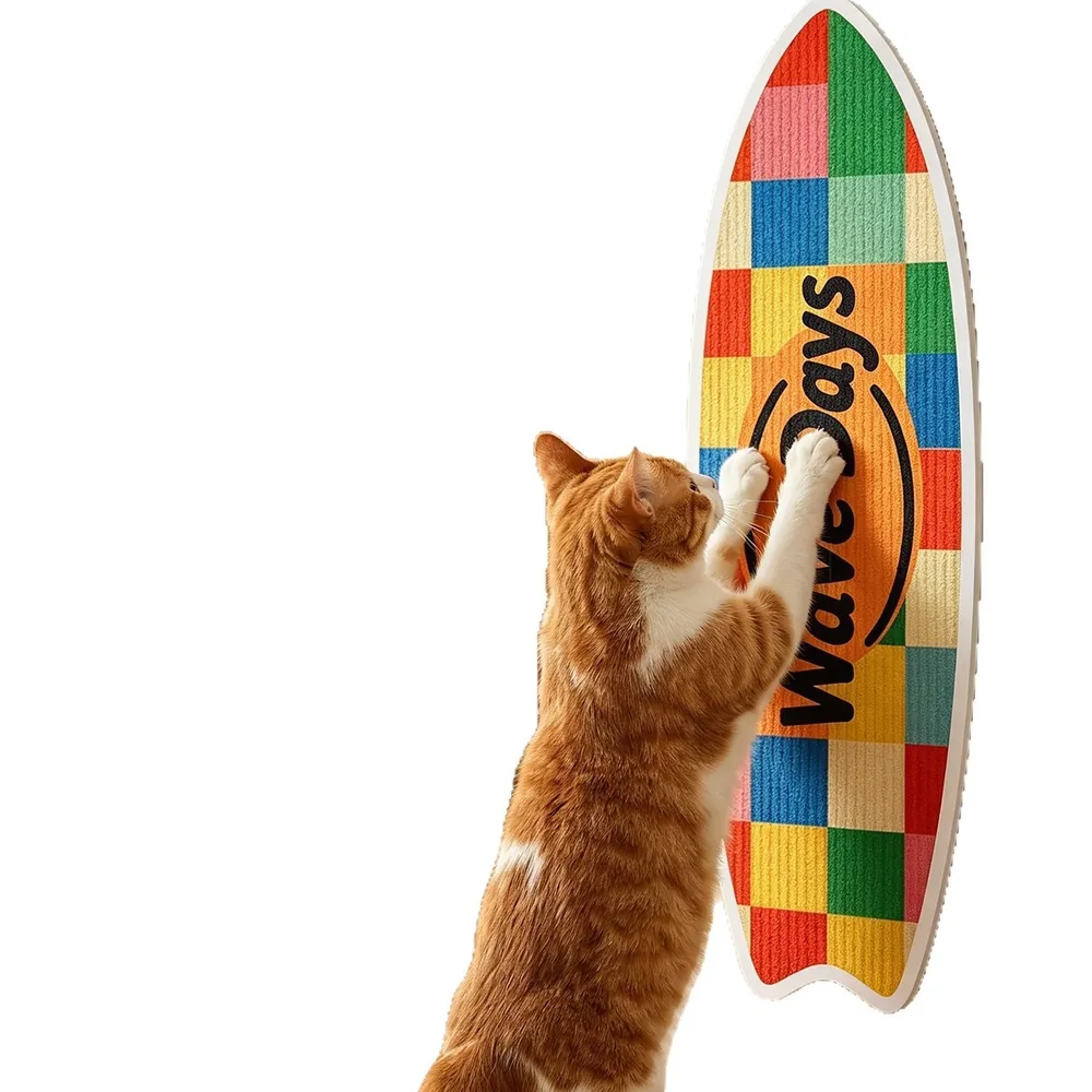 Gato rascando el rascador de pared con forma de tabla de surf, diseño Wave Days multicolor